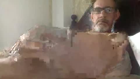 brital100 online show from April 8, 2026, 2:55 am