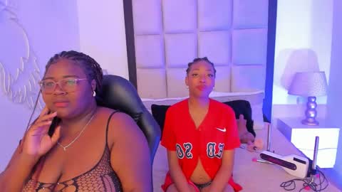 Britany jhonson online show from December 18, 2025, 4:02 pm