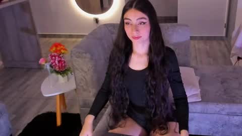 Snapshot of britany__lenox chatting on April 25, 2026, 1:19 am britany lenox online show from April 25, 2026, 1:19 am