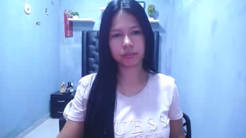 Snapshot of britanyx1 chatting on May 22, 2026, 1:17 pm britanyx1 online show from May 22, 2026, 1:17 pm
