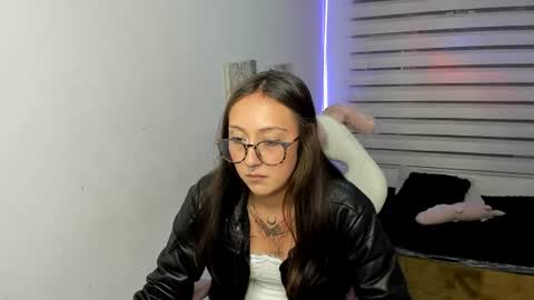 Snapshot of brith_ness chatting on July 18, 2026, 3:11 am Brith ness online show from July 18, 2026, 3:11 am