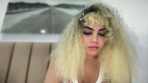 Snapshot of brithneysquirt chatting on October 21, 2025, 7:42 am brithneysquirt online show from October 21, 2025, 7:42 am