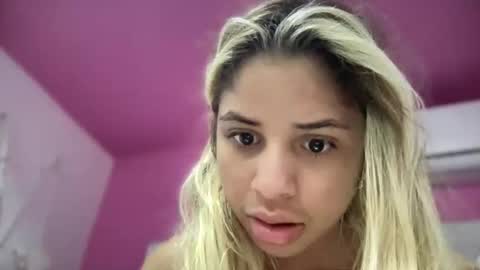 Snapshot of brithneysquirt chatting on November 17, 2025, 2:34 pm brithneysquirt online show from November 17, 2025, 2:34 pm