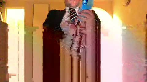 Snapshot of britishman1989 chatting on November 21, 2025, 10:19 pm Britishman1989 online show from November 21, 2025, 10:19 pm