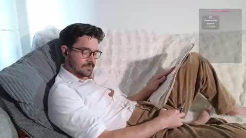 Snapshot of britishpoet chatting on June 28, 2026, 3:40 pm Callum online show from June 28, 2026, 3:40 pm