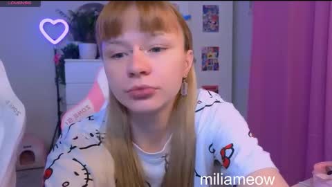 Snapshot of britney_lynch chatting on October 14, 2025, 10:54 pm Britney online show from October 14, 2025, 10:54 pm