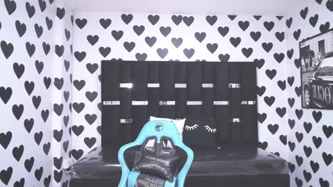 Snapshot of britney_sub chatting on February 23, 2025, 3:24 am Britney online show from February 23, 2025, 3:24 am