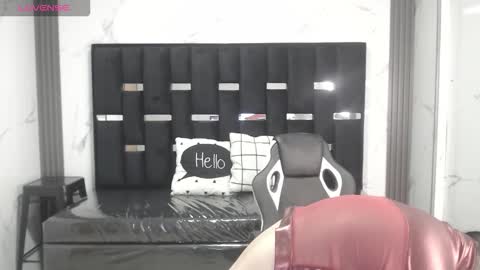 Britney  online show from November 29, 2025, 2:58 am