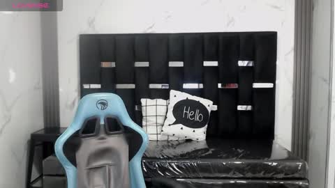 Britney  online show from March 28, 2026, 2:33 am