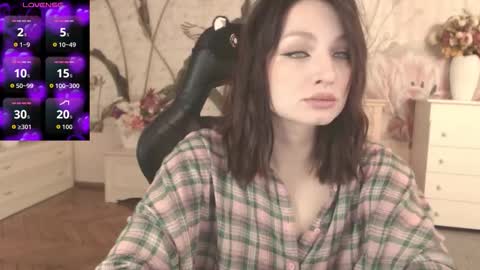 britneybarker online show from October 4, 2025, 11:03 pm