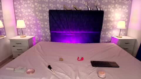 BritneySweet  online show from May 28, 2026, 7:44 pm