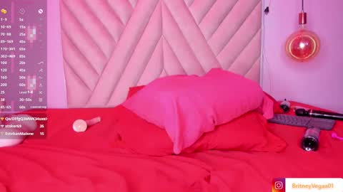 Snapshot of britneyvega chatting on February 3, 2025, 6:02 am Britney online show from February 3, 2025, 6:02 am