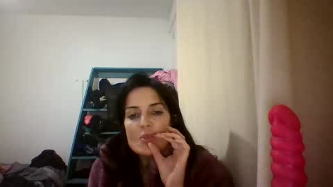Snapshot of brittanylove1508 chatting on May 27, 2026, 1:57 am Brittany Love online show from May 27, 2026, 1:57 am