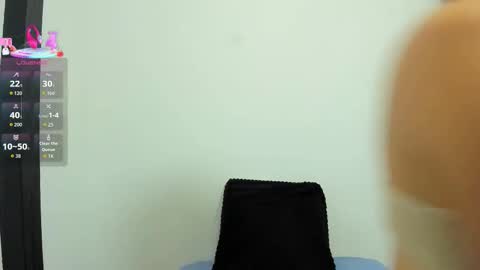 brittanyy20 online show from September 24, 2025, 11:24 am