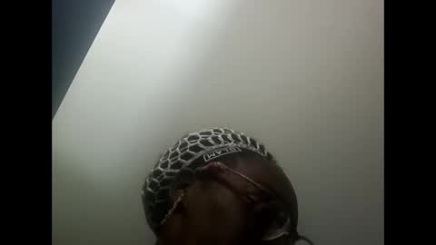 Chocolate Princess  online show from March 25, 2026, 4:07 am