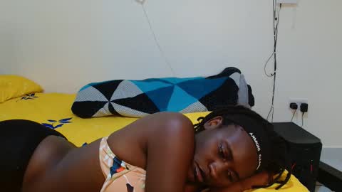 broken_haloo online show from March 20, 2026, 2:05 am