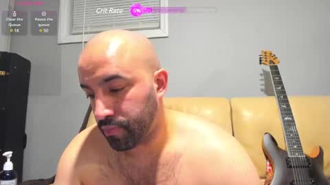 Snapshot of brokenmike31 chatting on March 9, 2025, 6:28 am Brokenmike online show from March 9, 2025, 6:28 am