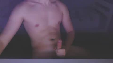 Snapshot of bronzeben chatting on December 11, 2024, 11:21 pm Ben online show from December 11, 2024, 11:21 pm