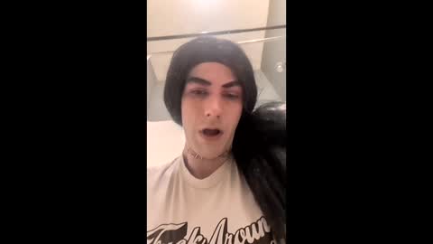 Snapshot of brookiebabyyyx3 chatting on April 6, 2026, 2:40 pm brooke online show from April 6, 2026, 2:40 pm