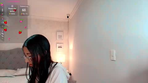 Brook Loves online show from September 23, 2025, 2:03 am