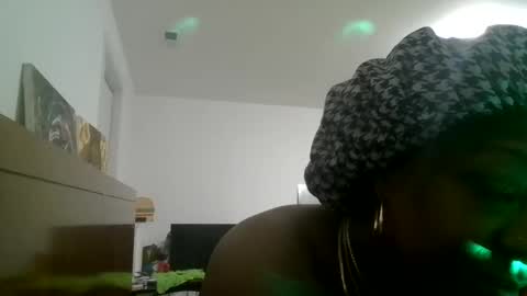 Snapshot of brooklyninfinity chatting on March 10, 2026, 6:51 am brooklyninfinity online show from March 10, 2026, 6:51 am