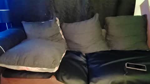 brownboyt online show from July 19, 2026, 3:10 am