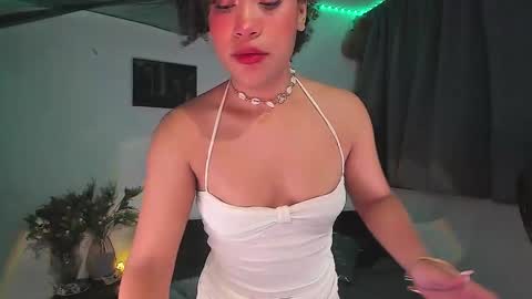 Snapshot of browngirl69 chatting on February 21, 2025, 3:12 am miss muller online show from February 21, 2025, 3:12 am