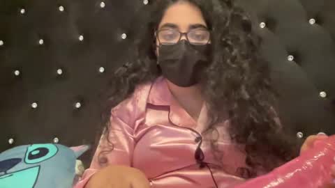 browngoddess1698 online show from January 9, 2025, 2:43 am