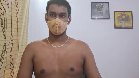 Snapshot of brownguy2505 chatting on November 30, 2025, 8:40 am brownguy2505 online show from November 30, 2025, 8:40 am