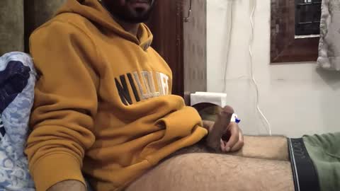 brownie_cake online show from January 14, 2026, 4:12 pm