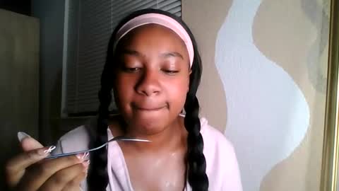 Snapshot of brownsugarcutie3 chatting on November 9, 2025, 3:05 am Brownsuagrcutie online show from November 9, 2025, 3:05 am