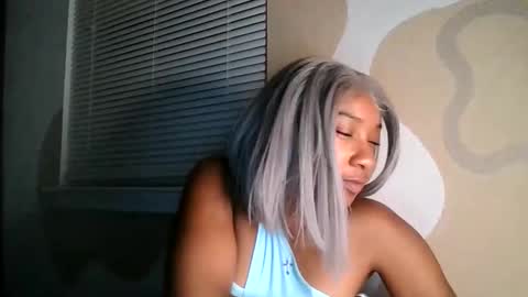Snapshot of brownsugarcutie3 chatting on May 25, 2026, 3:56 am Brownsuagrcutie online show from May 25, 2026, 3:56 am