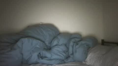 Snapshot of bruc12168 chatting on October 19, 2025, 11:44 am Bruc12168 fit slim new makemecum bigdick edging online show from October 19, 2025, 11:44 am