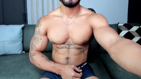 Snapshot of bruce_roldan chatting on May 6, 2026, 6:35 pm bruce roldan online show from May 6, 2026, 6:35 pm