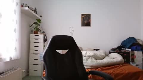 Bruce online show from September 21, 2025, 12:07 pm