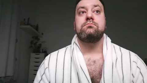 Bruce online show from December 17, 2025, 4:35 pm