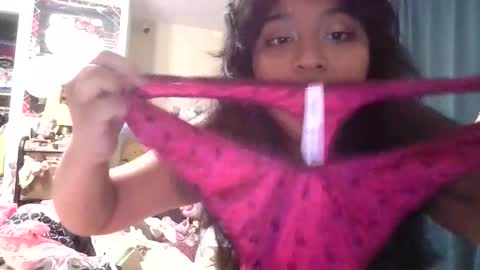 Snapshot of brujerita_dmota chatting on April 26, 2026, 3:26 am brujerita_dmota online show from April 26, 2026, 3:26 am