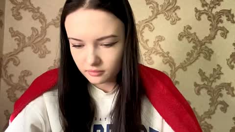 Snapshot of brunaceasor chatting on May 25, 2026, 1:28 pm Luna online show from May 25, 2026, 1:28 pm