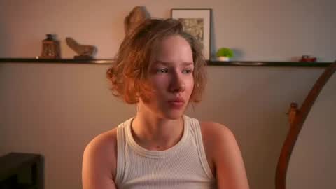 Tess online show from July 23, 2026, 4:10 am