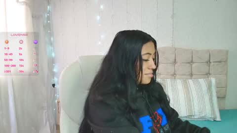 Snapshot of brunette_hot02 chatting on November 4, 2025, 7:46 pm Andrea online show from November 4, 2025, 7:46 pm