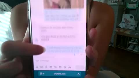 brunettebaby040 online show from September 26, 2025, 8:13 pm