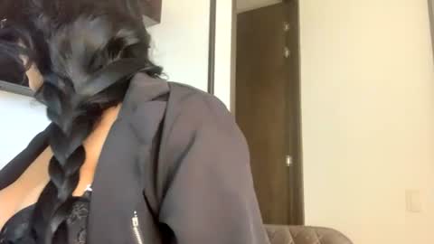 Snapshot of brunettediamond chatting on August 5, 2026, 12:52 pm BRUNETTE DIAMOND online show from August 5, 2026, 12:52 pm