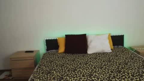 Snapshot of brunettgirl_ chatting on January 21, 2025, 6:22 am Ellis online show from January 21, 2025, 6:22 am