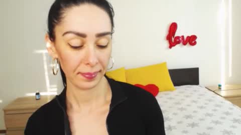 Snapshot of brunettgirl_ chatting on February 22, 2025, 7:12 am Ellis online show from February 22, 2025, 7:12 am