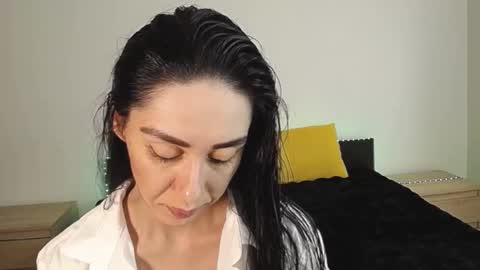 Snapshot of brunettgirl_ chatting on March 12, 2025, 5:46 am Ellis online show from March 12, 2025, 5:46 am