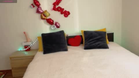 Snapshot of brunettgirl_ chatting on September 12, 2025, 5:18 am Ellis online show from September 12, 2025, 5:18 am