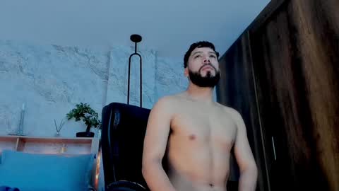 Andres Suarez online show from December 2, 2024, 5:15 pm