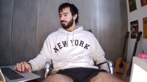 brunobaibe online show from January 12, 2025, 5:22 pm