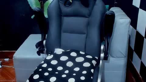 Snapshot of brunocuttie94 chatting on February 13, 2025, 4:39 pm Join my fan club here 150 tokens a month online show from February 13, 2025, 4:39 pm