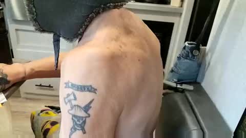 Steve... aka SkinnieDippin aka TimberTramp online show from October 13, 2025, 6:08 pm